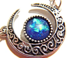 Crescent moon Blue Dragon Breath stone pendant necklace wiccan pagan lunar Q5
