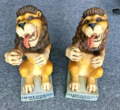 LOWENBRAU BEER LION STATUE BOTTLE DISPLAY HOLDER BAR DECOR W GERMANY VTG 13''-EUC
