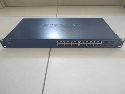 Switch Gigabit 24 ports Netgear GS724TS manageable rackable firmware v5.2.0.11 - Photo 1/2