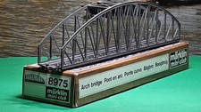 Z  (0)  MÄRKLIN MINI-CLUB 8975 - PONT en ARC LONGUEUR 220mm en BOÎTE D'ORIGINE
