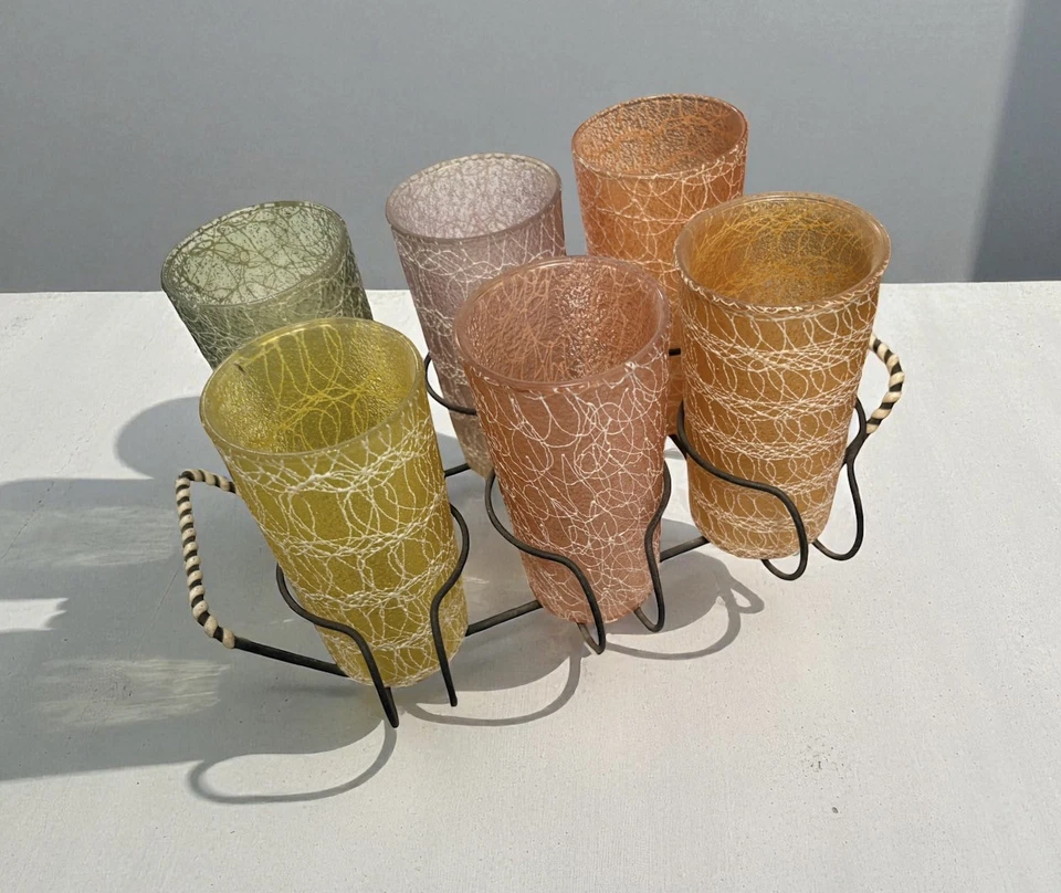 Vintage MCM Spaghetti String Rubber Coated Drink Glasses SET OF 6 with carrier - Image 3 of 4