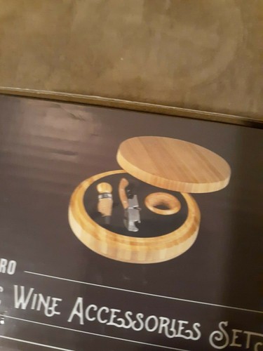 Legacy Maestro 3 Pc Wine Accessories Set in Bamboo Case Item 890-00-506 - Picture 2 of 6