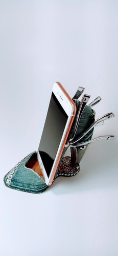 Support de téléphone portable/talon haut de piste artisanal. - Photo 5 sur 6