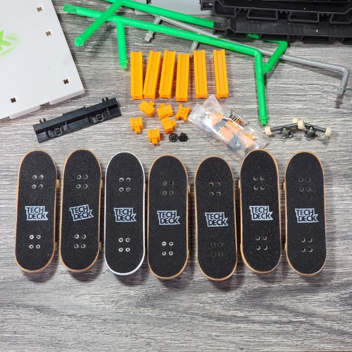 Tech Deck Large Skate Park Lot Ramps Rails Stairs Connectors + 7 Boards Parts - Picture 5 of 12