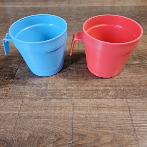 2 Vintage Buckeye Plastic Cups Nesting Mugs Camping 1 Red, 1 Blue - Picture 12 of 22