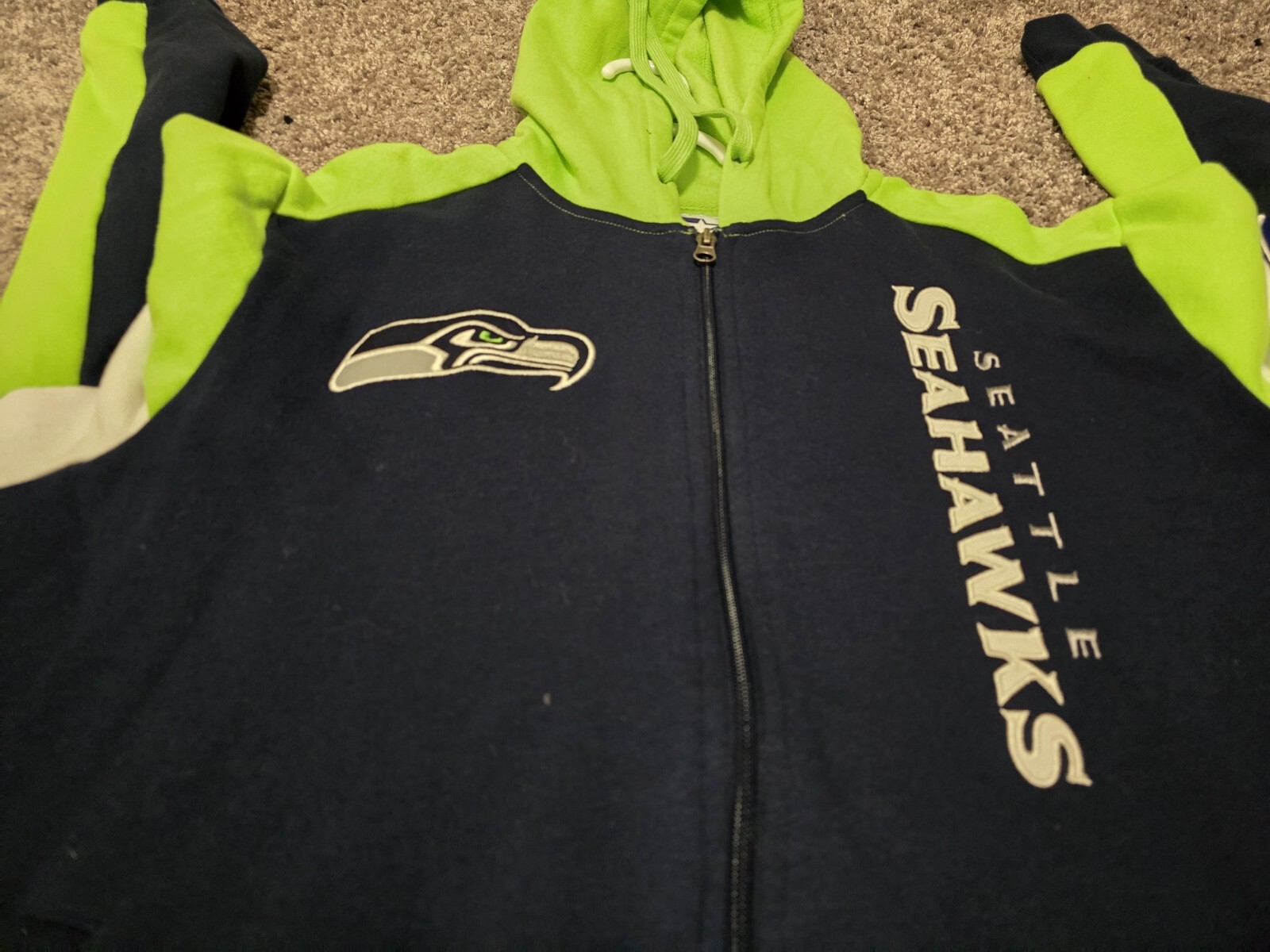 Picture 2 of 10