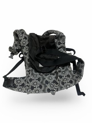 Ergobaby Petunia Pickle Bottom Adjustable  Baby Carrier Innsbruck Organic Cotton