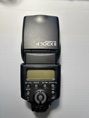 Canon EF 430EX Mark II Speedlite Flash with Case For EOS DSLR Cameras