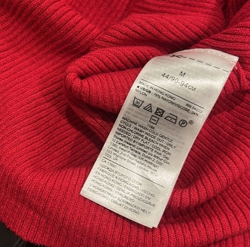 Banana Republic Ripped Sweater Tank Red Women’s Medium - Picture 6 of 6