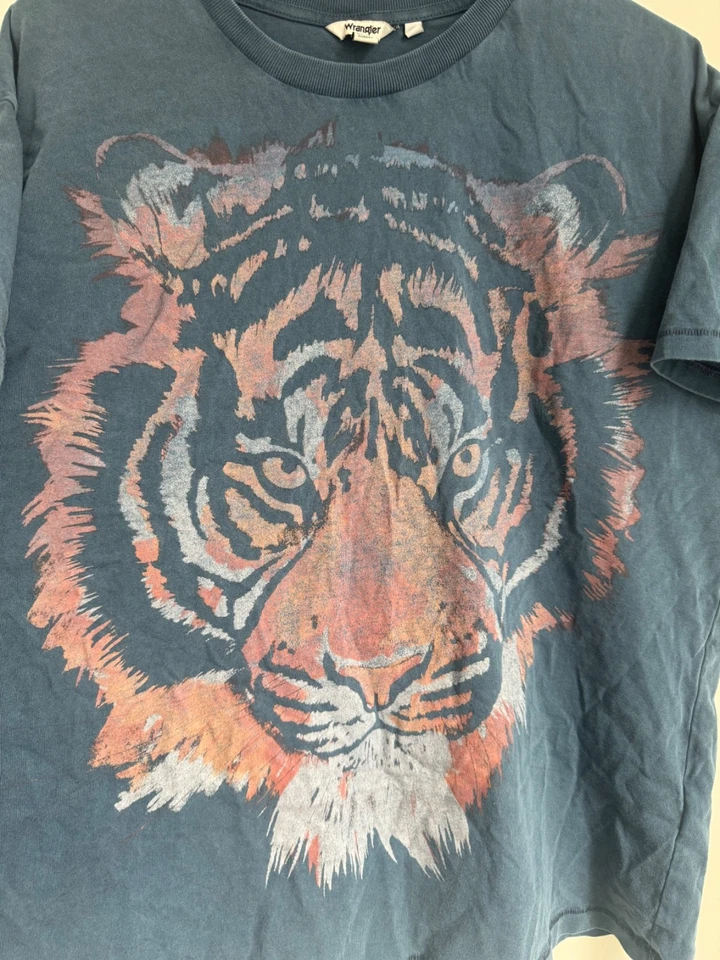 Camisa Wrangler X Free People Tiger de gran tamaño talla XS azul gris Foto 4 de 4