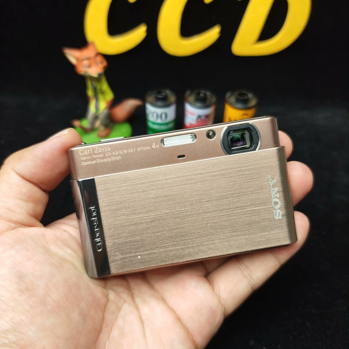 SONY Cyber-shot DSC-T90 Digital Camera 12.10 MP 4x Optical Zoom