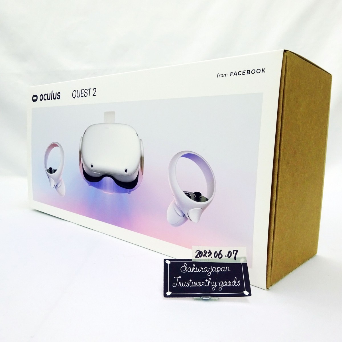  Quest 2 64GB VRヘッドセット ホワイト Oculus Quest 2 / 64GB VR All-In-One Game Headset System