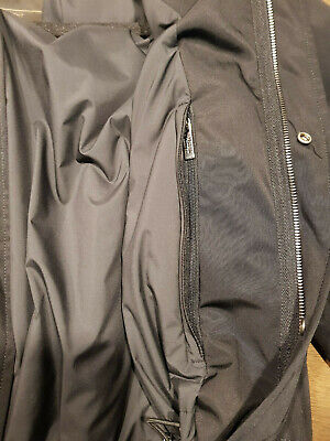 Giorgio Armani Collezioni Jacket - Water Repellent / Sz 54 Giorgio Armani Collezioni Jacket - Water Repellent / Sz 54