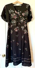Ann Taylor Size 2 Sleeved Black Floral Dress Classic