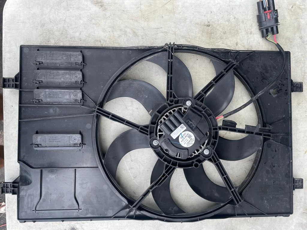 2019 2020 2021 VOLKSWAGEN VW JETTA GTI 1.4L - COOLING FAN / MOTOR 