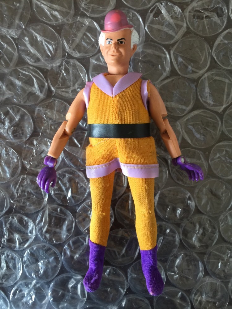 Mego 8