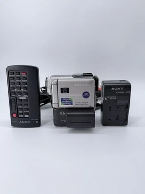 Sony DCR-PC5E MiniDV Camcorder NightShot FB - Bild 1 von 4