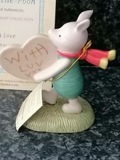Royal Doulton Winnie the pooh Figure, Piglet with love WP66