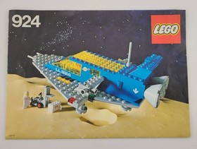 Vintage collectable LEGO Space Transporter (924) 1979 With Instructions
