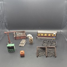 BUNDLE OF OO GAUGE RAILWAY ACCESSORIES, PAPER STAND, BOTTLE BANK, WATERCRANE ETC