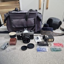 Praktica MTL 5 35mm SLR Camera Pentacon 50mm f1.8 Lens Flash Bag Kit