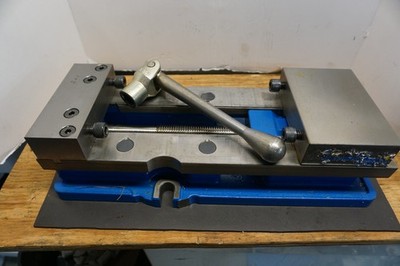 Kurt DX6 Crossover 6'' Milling Machine Vise w/9'' Opening CNC