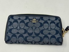 COACH Long Zip Around Wallet - CH369 In Signature Chambray Denim With Strap NWT
