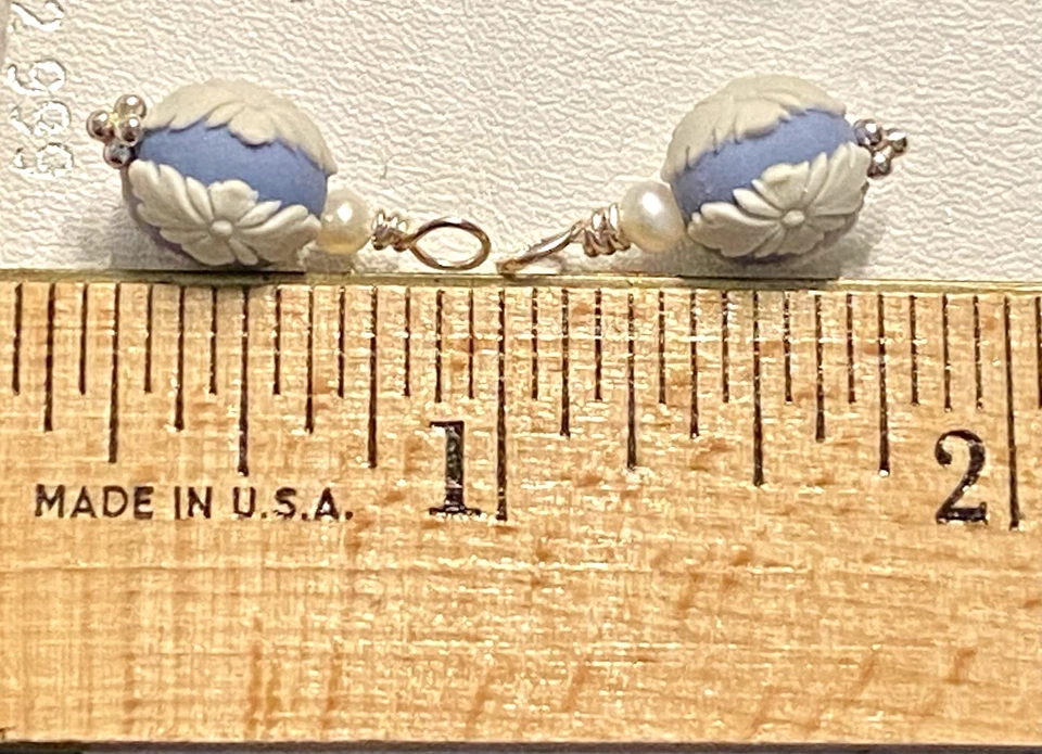 Antique, Wedgwood England Porcelain Blue Floral Jasperware Pair Earring Charms - Image 4 of 4