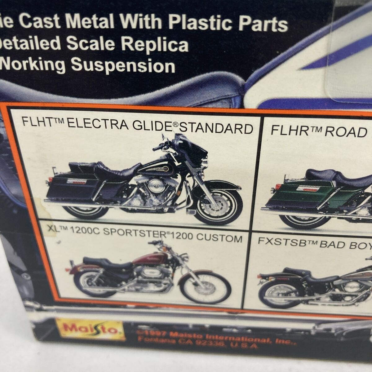 Maisto Harley Davidson DieCast 1:18 Series 1 - FLHT ELECTRA Maisto Harley Davidson DieCast 1:18 Series 1 - FLHT ELECTRA