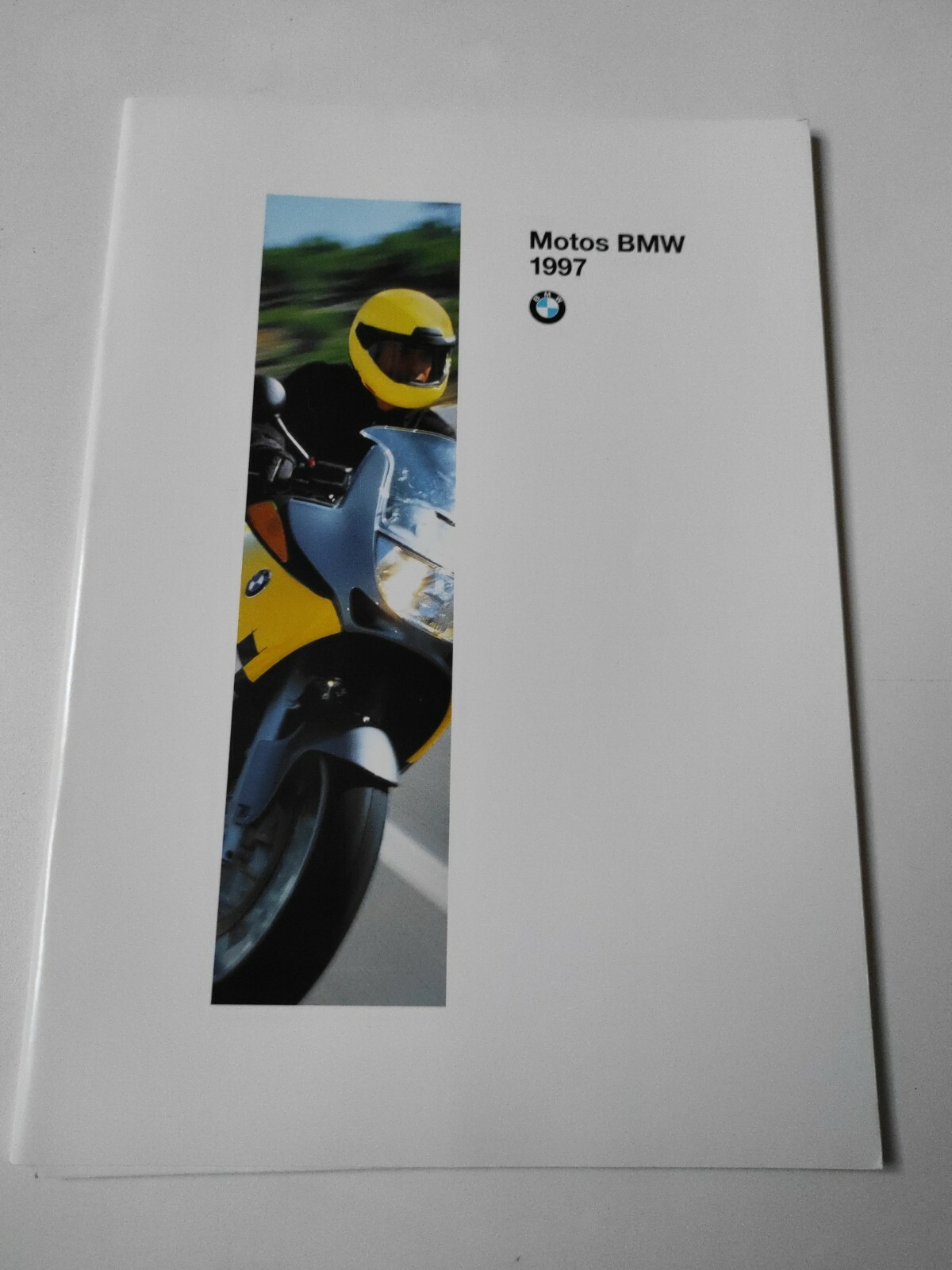 Brochure BMW Motos catalogue de la gamme 1997 édition premium papier glacé de collection