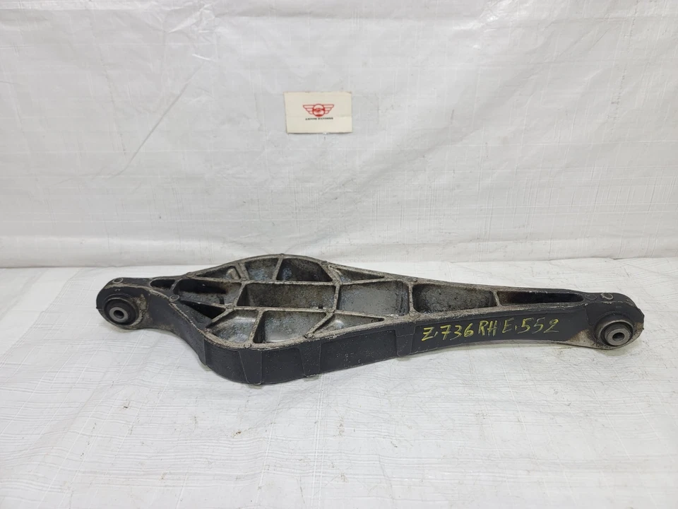 2015 2016 Volvo XC70 Rear Right Passenger Suspension Lower Control Arm Link OEM - Image 2 of 4