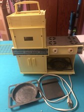 Vintage Kenner Easy Bake Oven Yellow with Original Pans 1350 1969