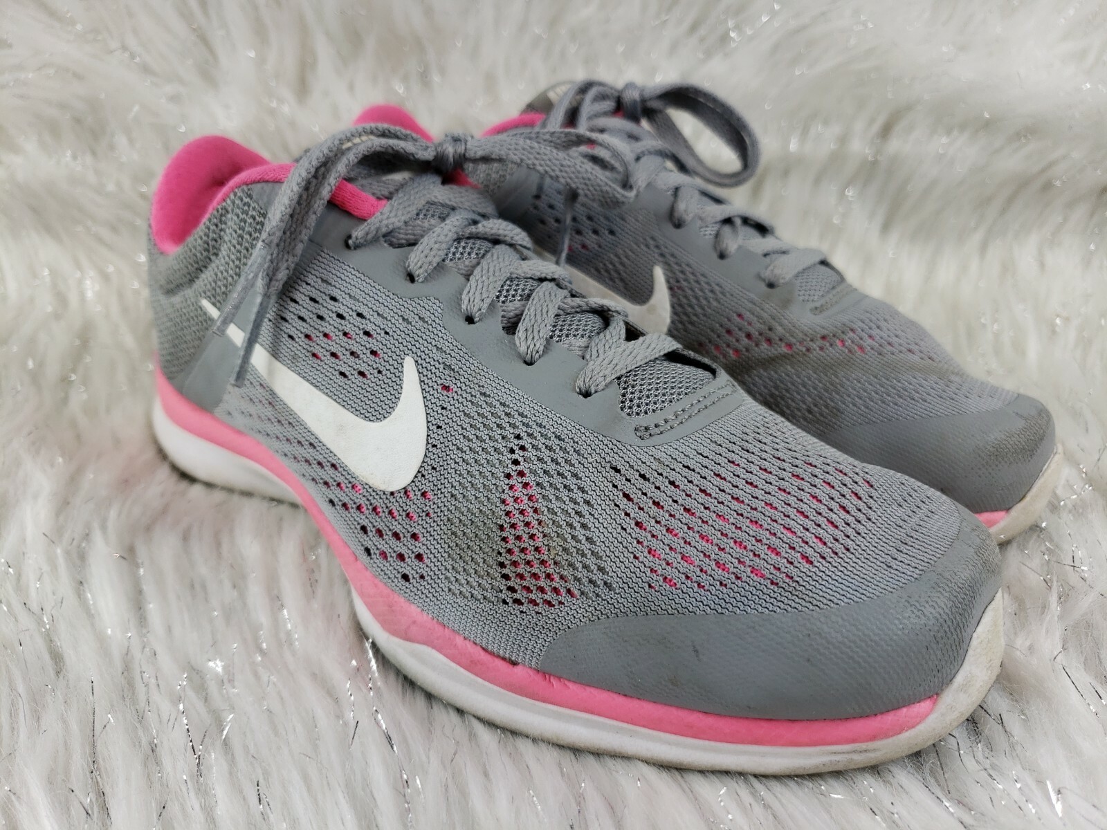 NIKE 'In Season 5' 807333-002 Gray Pink Shoe Running Lightweight Womens Size 6.5