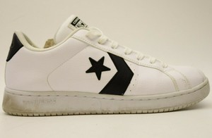 converse ev3 sneaker