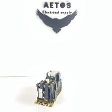 SIEMENS NEMA SXL-B0 Starter with Siemens SA 13A Relay 600 VAC