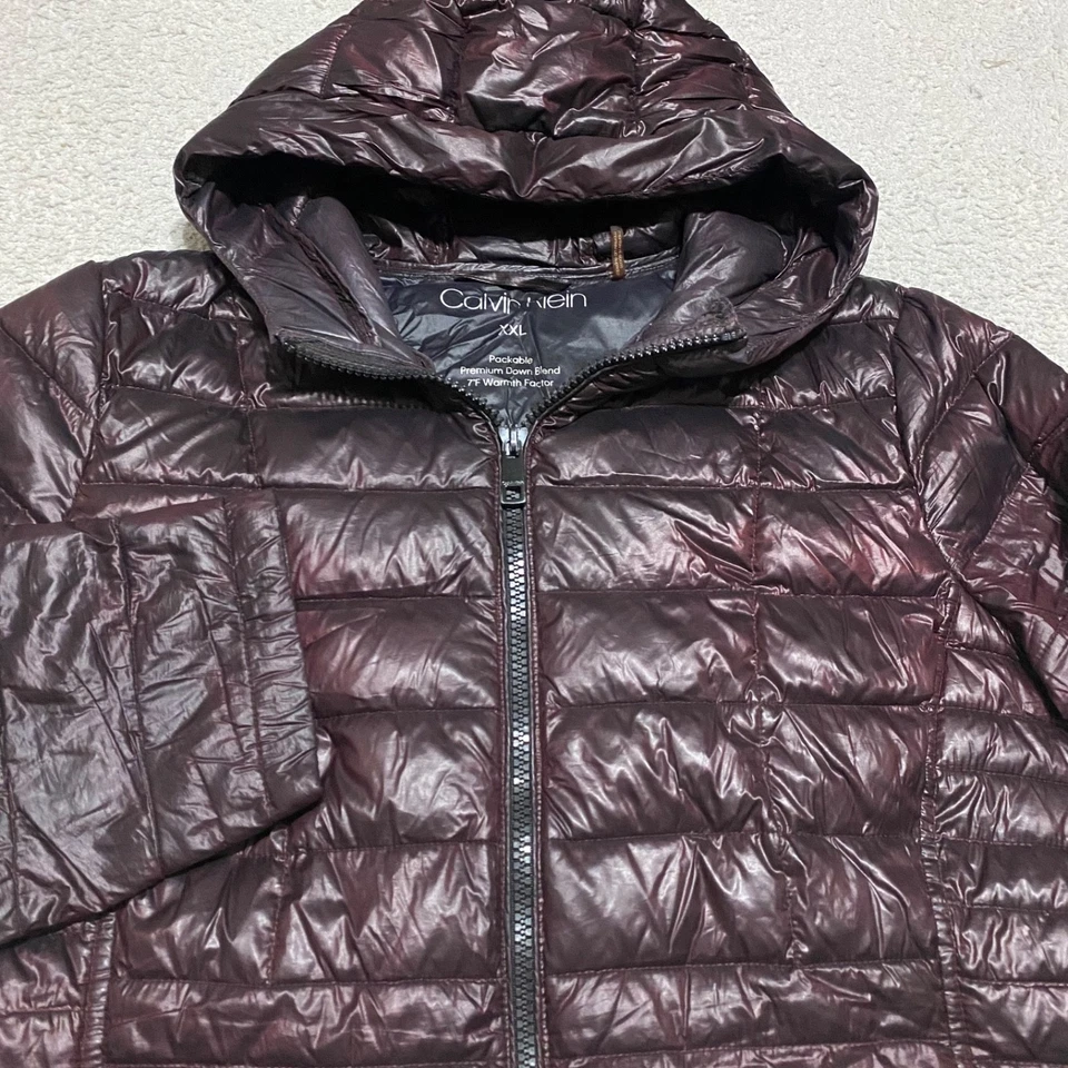 Abrigo para mujer Calvin Klein 2XL púrpura cremallera completa acolchado con capucha 7 factores de calor Foto 4 de 4