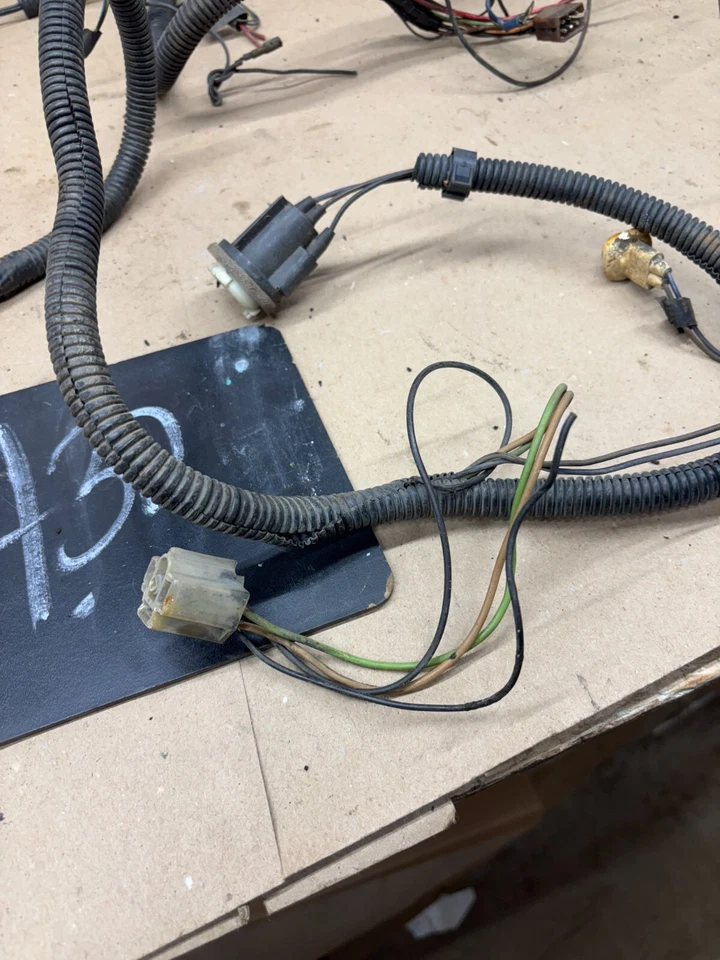 1978 1979 1980 年 CAMARO HEADLIGHT HEAD WIRE HARNESS BULKHEAD 项目电线 — 第 2/4 张图片