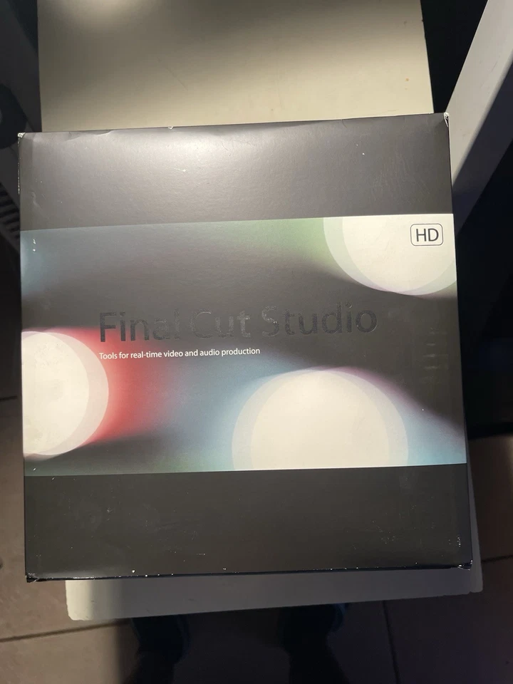 Apple Mac Final Cut Studio 5 Pro Upgrade from Final Cut Pro  M9911Z/A - Image 2 of 4