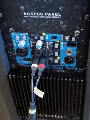 Peavey Impulse 12D 1200W 12'' Powered PA Speaker.