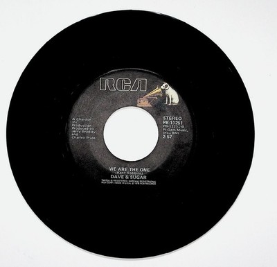 Dave & Sugar   We Are The One 7'' Record 1978 RCA Country 45 RPM