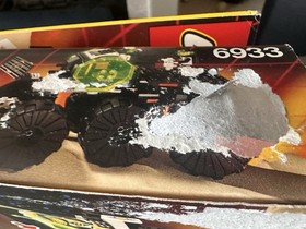 LEGO Space: Spectral Starguider (6933) Brand New