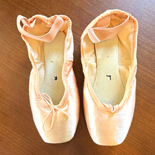 Suffolk Pointe Company Solo Beige Pointe MIXED SIZE Ballet Shoes Womens MPN E09