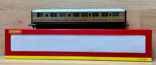 Hornby Spur "OO" R4062B L.N.E.R. Gresley Teak Composite Coach 32441 Boxed | Zustand: Used