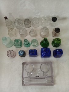 Antique/Vtg Glass Ink Well Bottles/Lot of 22/Thaddeus Davids, Wheaton NJ, Skrip