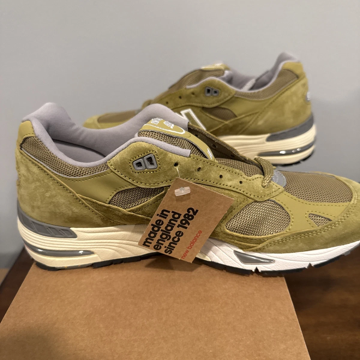 靴 new balance 991 \