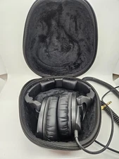Sennheiser HD 280 Pro 64 Ohm Over-the-Ear Wired Headphones Works & Sounds Great