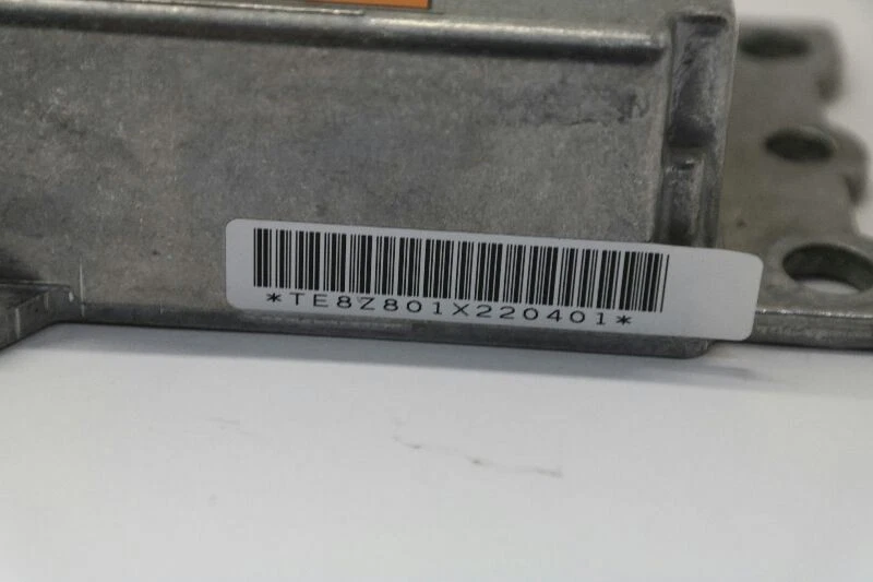 2002-2004 NISSAN XTERRA ECM ABAG MODULE UNDER CONSOLE OEM 285568Z800 Foto 4 de 4