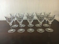 60 verres à vin blanc modèle Tommy en cristal de Saint Louis (prix à la pièce)
