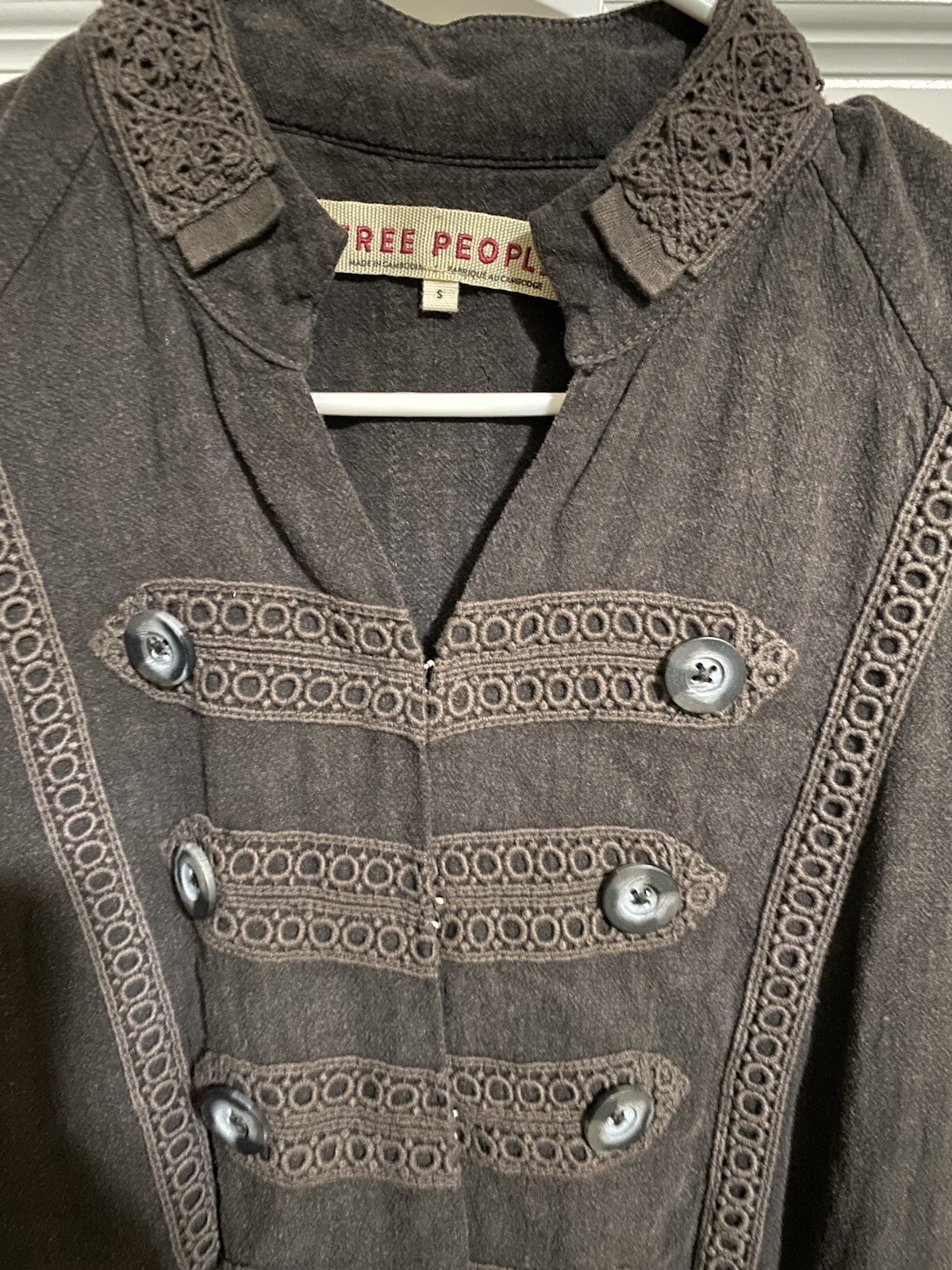 Picture 4 of 12