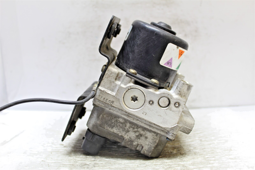 18042268 Buick Century 2001-05 ABS Antilock Brake Pump Control Module 14D4 709 - Picture 3 of 9